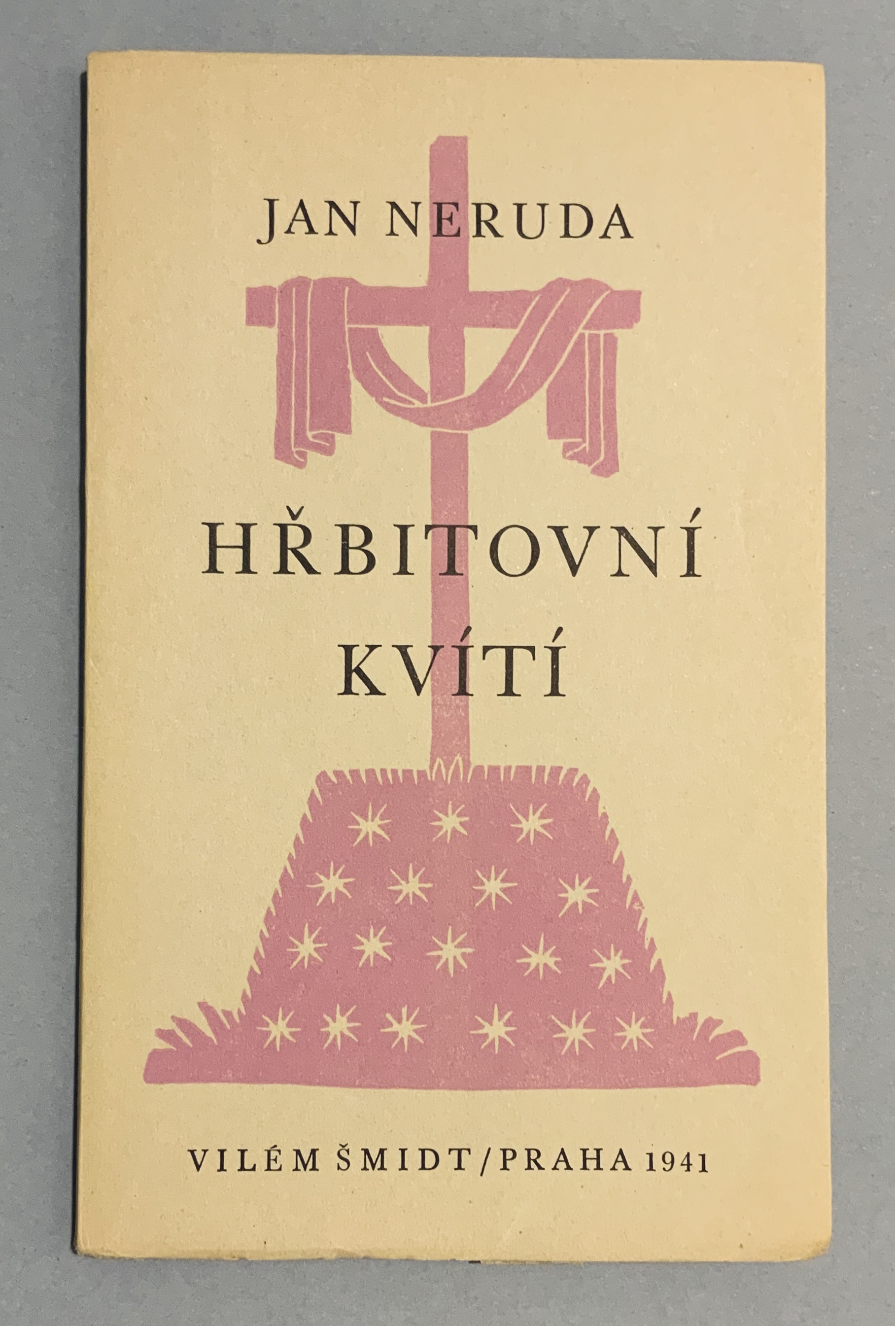 Hřbitovní kvítí