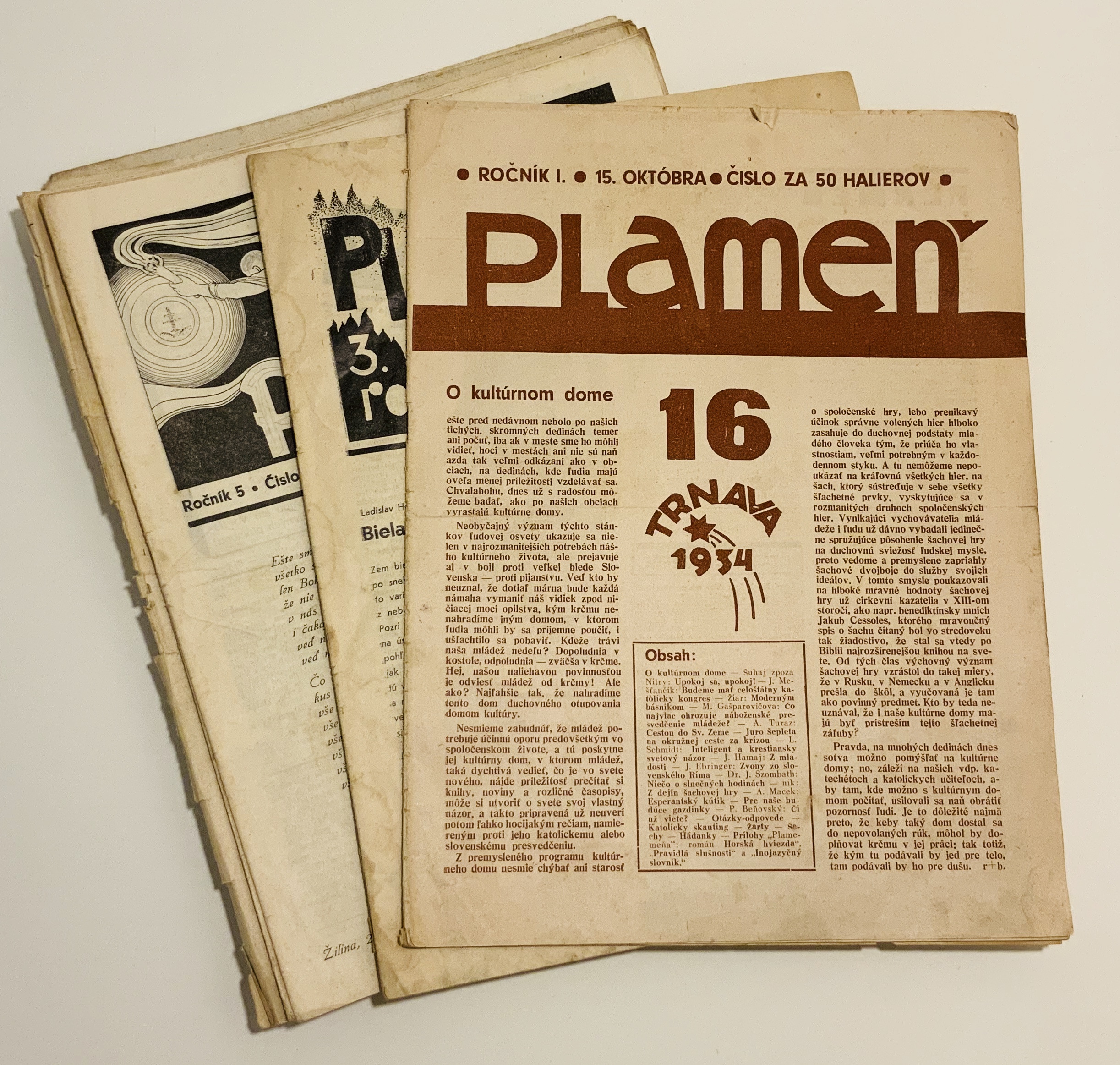 Plameň . Časopis slovenskej (neskôr: katolickej) mládeže - konvolut 20 ks tlače z ročníkov 1934-40