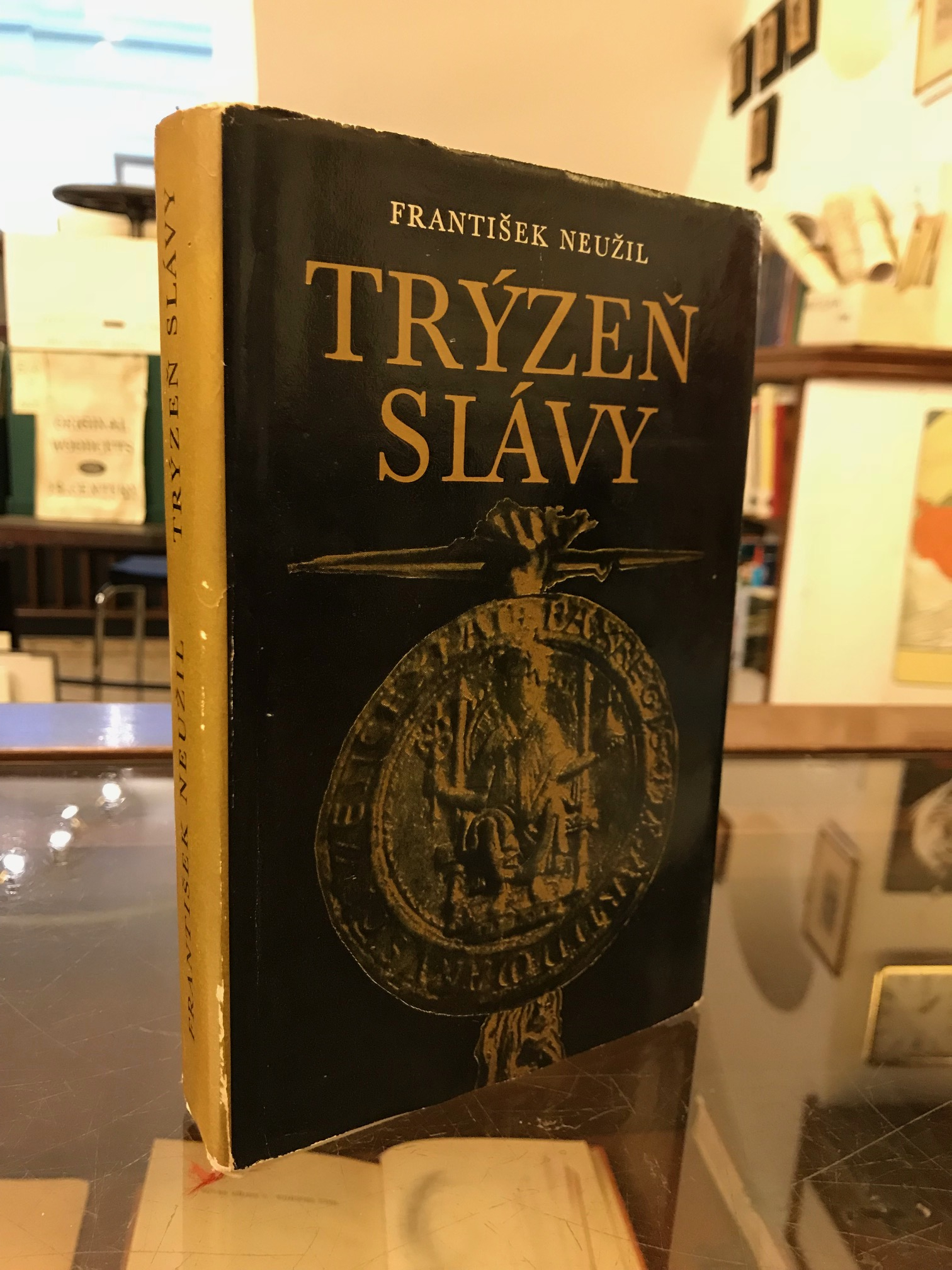 Trýzeň slávy