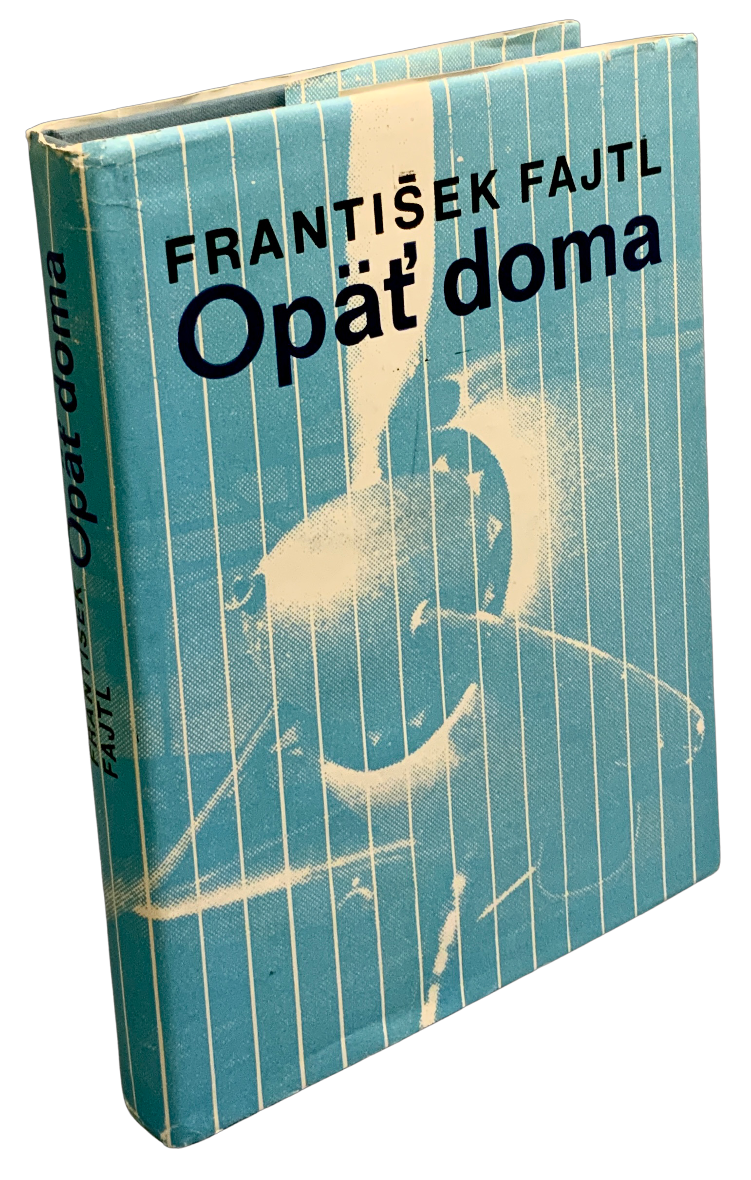 Opäť doma