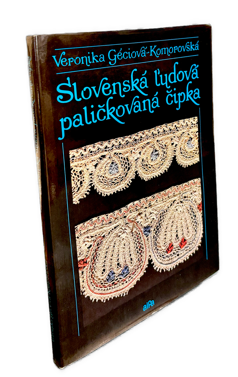 Slovenská ľudová paličkovaná čipka