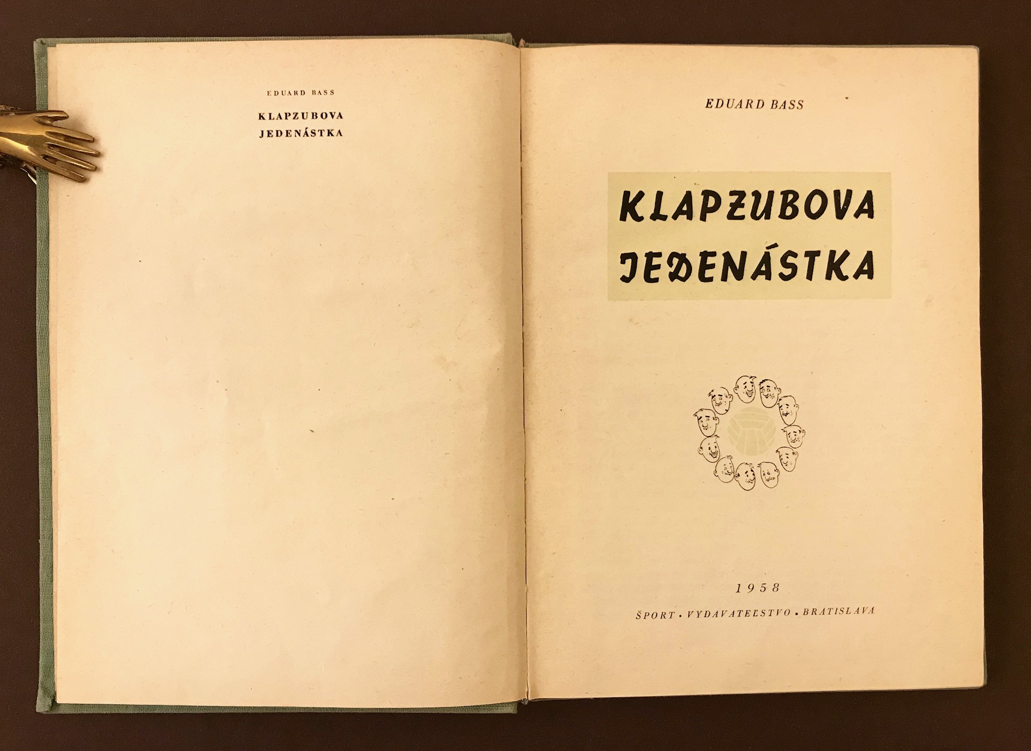 Klapzubova jedenástka